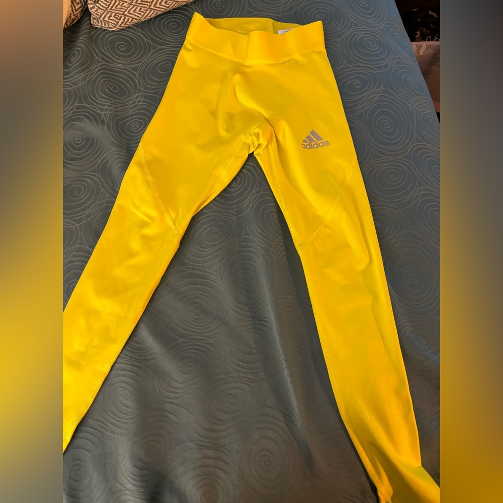 Adidas leggings